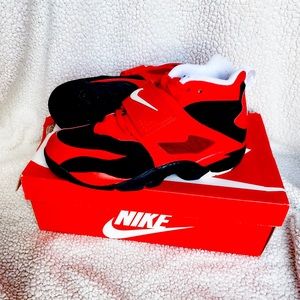 Nike Air Diamond Turf